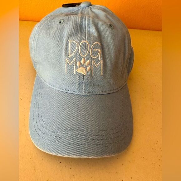 Dog Mom light blue hat - Picture 1 of 4